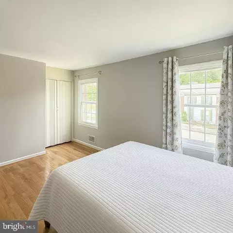 Bedroom - 9913 Hampton Rd, Manassas, VA 20110 photo 4 of 5