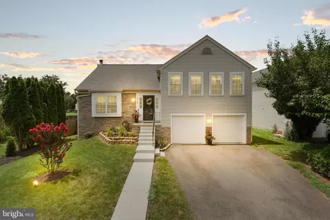 10108 Wimbledon Ct, Manassas, VA 20110