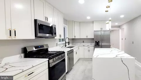 8653 Weir St, Manassas, VA 20110 photo 14
