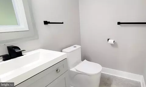 8653 Weir St, Manassas, VA 20110 photo 27