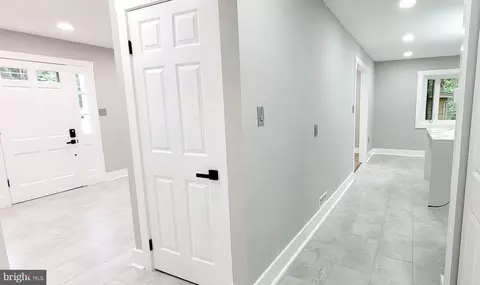 8653 Weir St, Manassas, VA 20110 photo 22