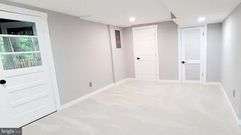 8653 Weir St, Manassas, VA 20110 photo 41