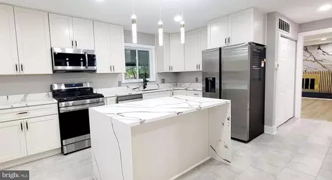 8653 Weir St, Manassas, VA 20110 photo 13