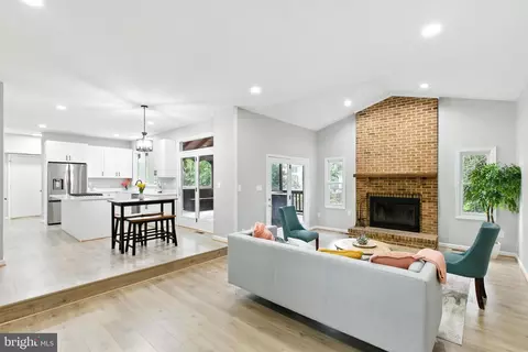 8645 Beck Ln, Manassas, VA 20110 photo 14