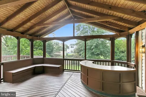 8645 Beck Ln, Manassas, VA 20110 photo 41