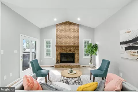 8645 Beck Ln, Manassas, VA 20110 photo 21