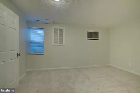 Bedroom - 9036 Whispering Pine Ct, Manassas, VA 20110 photo 4 of 5