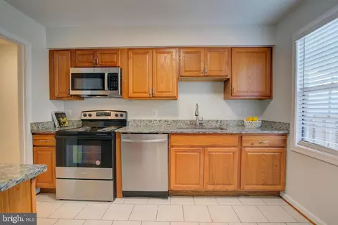 Kitchen - 9036 Whispering Pine Ct, Manassas, VA 20110 photo 1 of 4