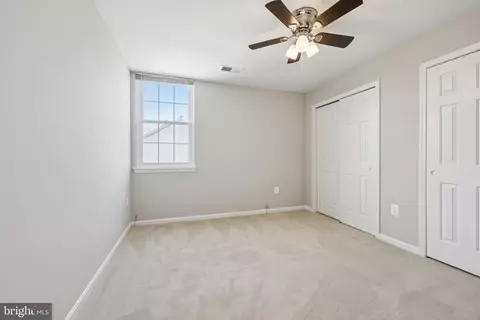 Bedroom - 9395 Cloverhill Ct, Manassas, VA 20110 photo 7 of 7
