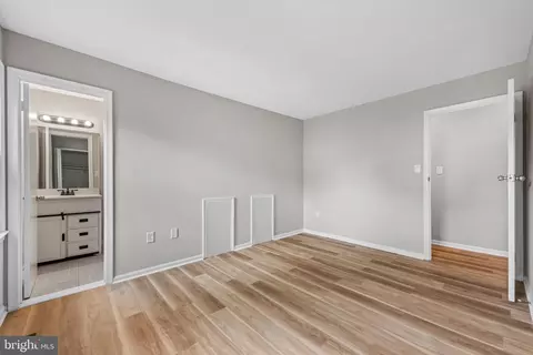 9015 Miles Pl, Manassas, VA 20110 photo 15
