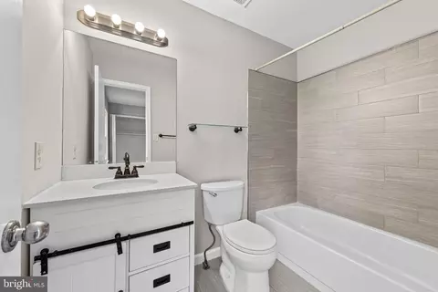 9015 Miles Pl, Manassas, VA 20110 photo 16