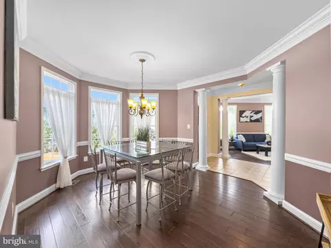8357 Tillett Loop, Manassas, VA 20110 photo 6