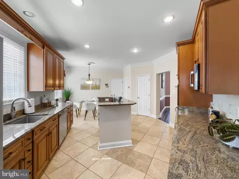 8357 Tillett Loop, Manassas, VA 20110 photo 8