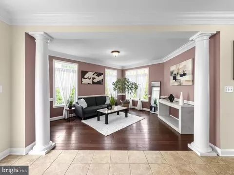 8357 Tillett Loop, Manassas, VA 20110 photo 5