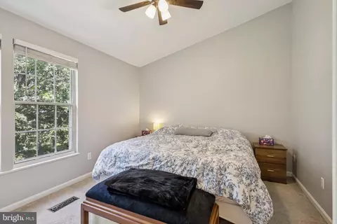 9440 Teaberry Ct, Manassas, VA 20110 photo 17