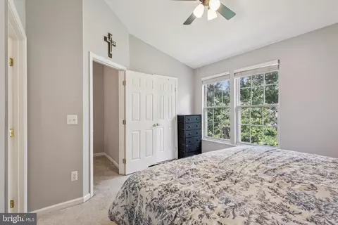 9440 Teaberry Ct, Manassas, VA 20110 photo 25