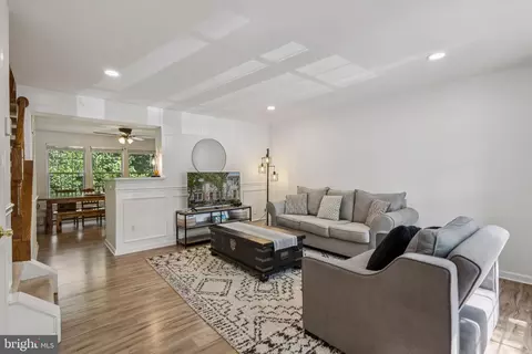 9440 Teaberry Ct, Manassas, VA 20110 photo 4