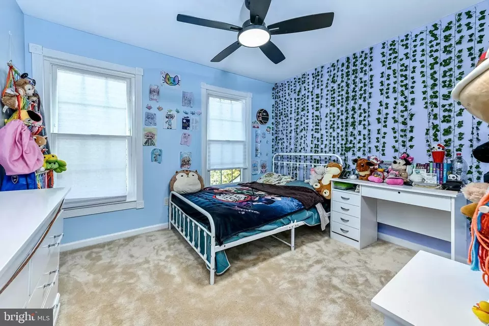 Bedroom - 9521 Vinnia Ct, Manassas, VA 20110 photo 4 of 6