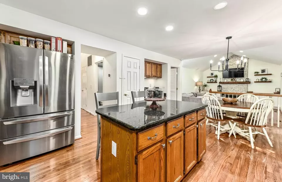 Kitchen - 9521 Vinnia Ct, Manassas, VA 20110 photo 2 of 4