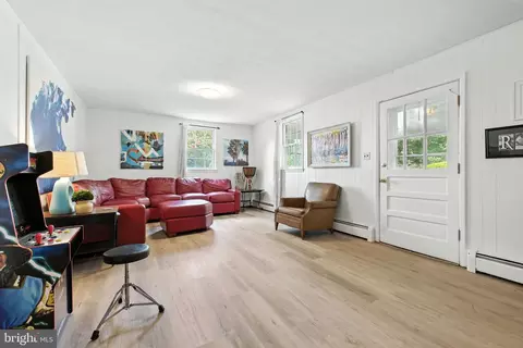 8807 Weir St, Manassas, VA 20110 photo 18
