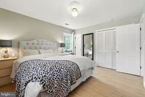 8807 Weir St, Manassas, VA 20110 photo 13