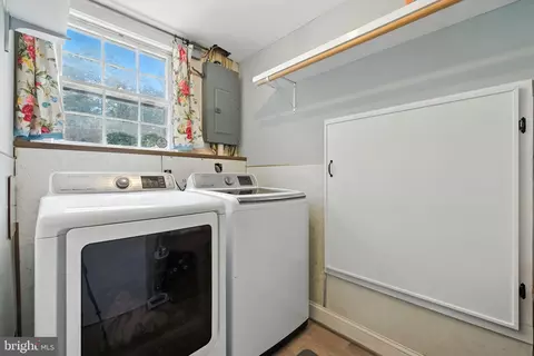8807 Weir St, Manassas, VA 20110 photo 21