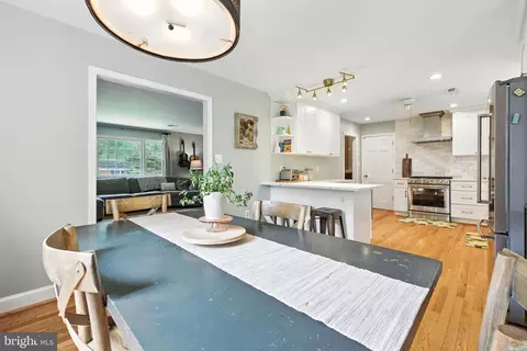 8807 Weir St, Manassas, VA 20110 photo 10