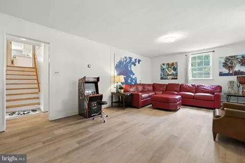 8807 Weir St, Manassas, VA 20110 photo 17