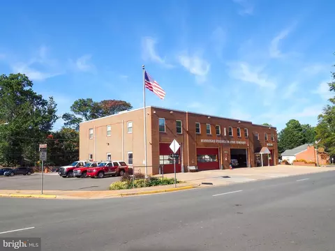 Exterior - 9309 Maple St, Manassas, VA 20110 photo 11 of 11