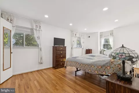 Bedroom - 8600 Stonewall Rd, Manassas, VA 20110 photo 1 of 4