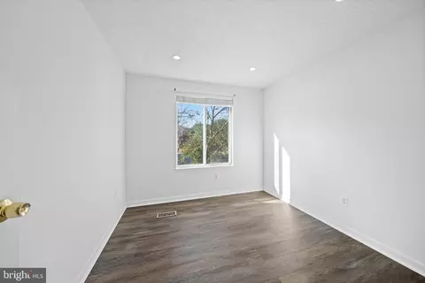 Bedroom - 10285 Long Hill Ct, Manassas, VA 20110 photo 1 of 1