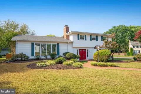 9511 Park St, Manassas, VA 20110