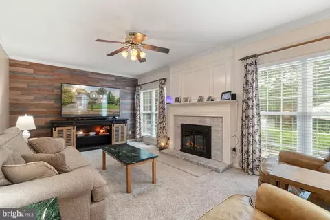 9341 Amaryllis Ave, Manassas, VA 20110 photo 14