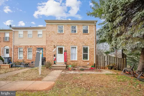 8347 Ivy Glen Ct, Manassas, VA 20110