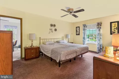 Bedroom - 10139 Springhouse Ct, Manassas, VA 20110 photo 1 of 5