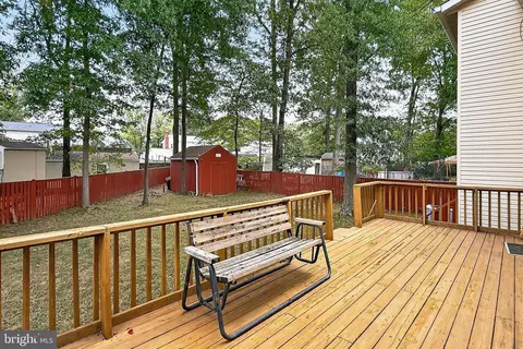 Exterior - 10139 Springhouse Ct, Manassas, VA 20110 photo 8 of 11