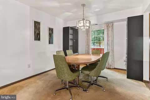 Dining - 10139 Springhouse Ct, Manassas, VA 20110 photo 2 of 3