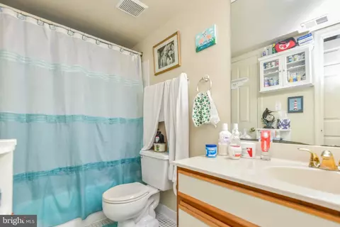 Bath - 9554 Cannoneer Ct #101, Manassas, VA 20110 photo 1 of 1