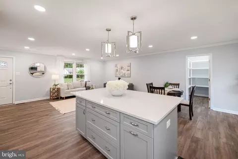 9541 Justin Ln, Manassas, VA 20110 photo 7