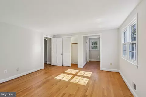 Bedroom - 8751 Weir St, Manassas, VA 20110 photo 2 of 6