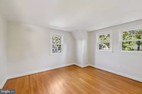 Bedroom - 8751 Weir St, Manassas, VA 20110 photo 6 of 6