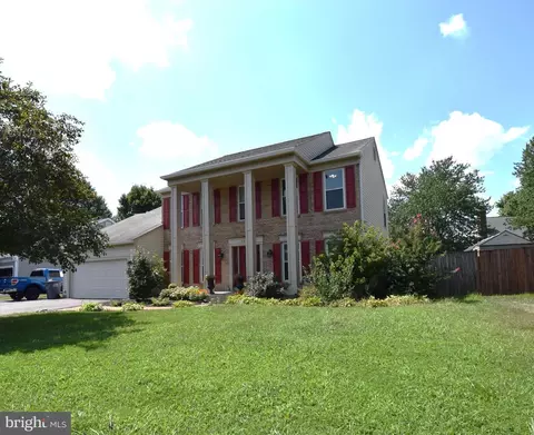 9544 Oakenshaw Dr, Manassas, VA 20110
