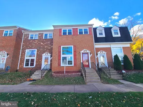 8584 Liberia Ave, Manassas, VA 20110