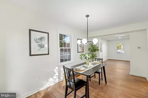 Dining - 9269 George St, Manassas, VA 20110 photo 1 of 3