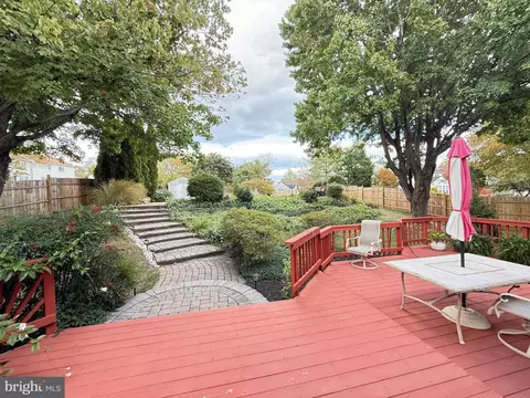 10269 Cedar Ridge Dr, Manassas, VA 20110 photo 3