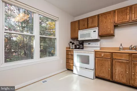 Kitchen - 9518 Sandy Ct, Manassas, VA 20110 photo 1 of 3