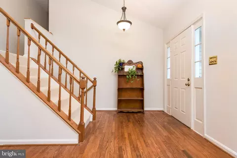 Entry Way - 9518 Sandy Ct, Manassas, VA 20110 photo 1 of 1