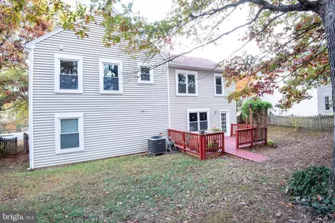 Exterior - 9518 Sandy Ct, Manassas, VA 20110 photo 9 of 13