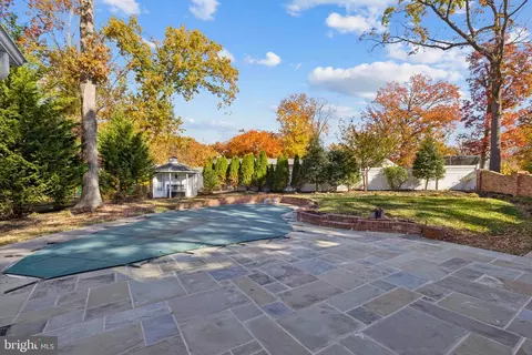 Exterior - 8794 Grant Ave, Manassas, VA 20110 photo 20 of 32