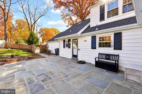 Exterior - 8794 Grant Ave, Manassas, VA 20110 photo 24 of 32
